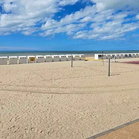 La Maison Fleurie - Sunny With Large Garden, Parking, Within Walking Distance Of The Sea Ferienhaus Koksijde